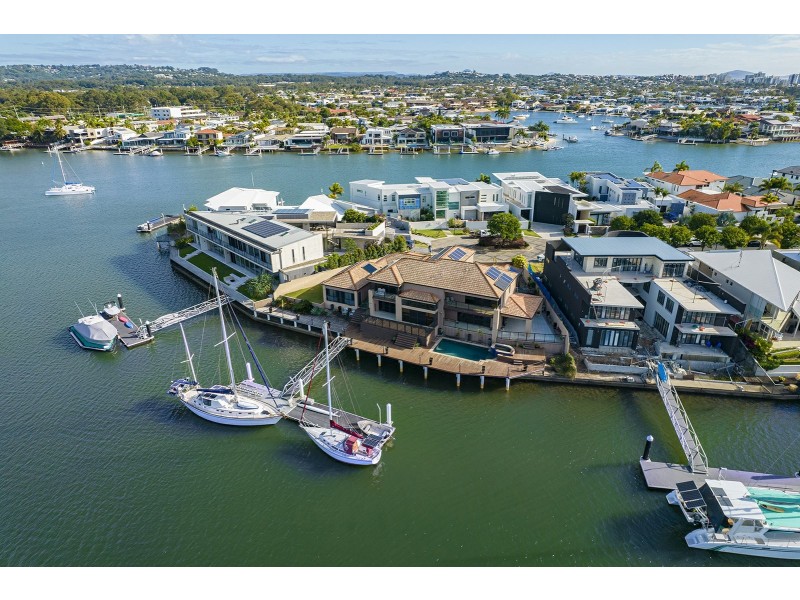 10 Mooloolah Island, Minyama QLD 4575