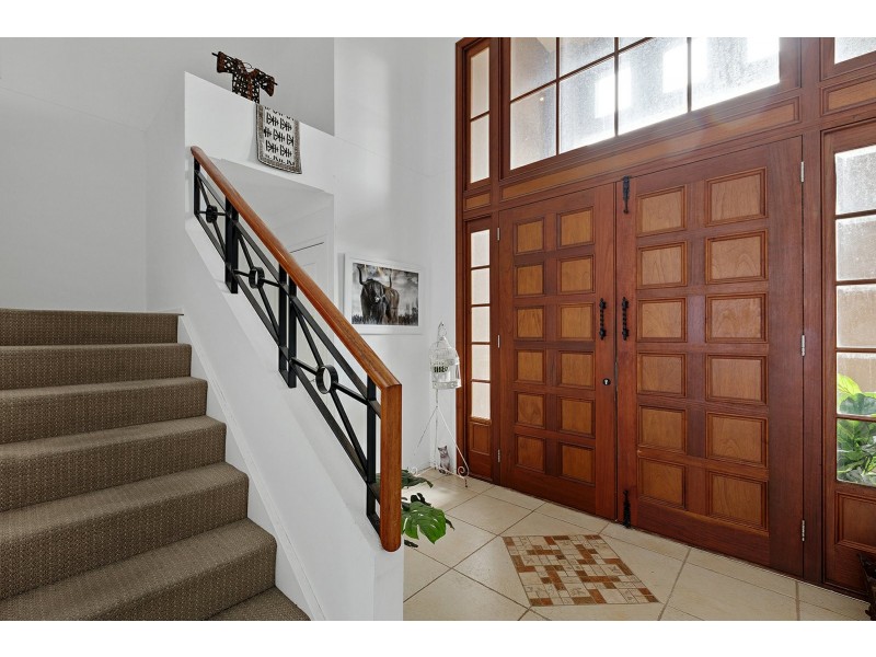 10 Mooloolah Island, Minyama QLD 4575