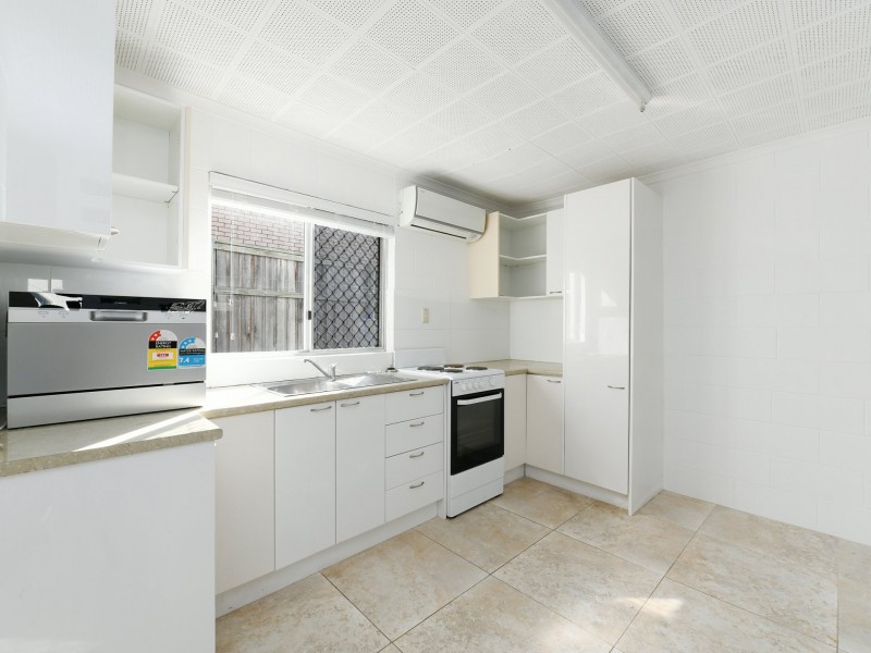 Unit 3/17 Pacific Terrace, Alexandra Headland QLD 4572