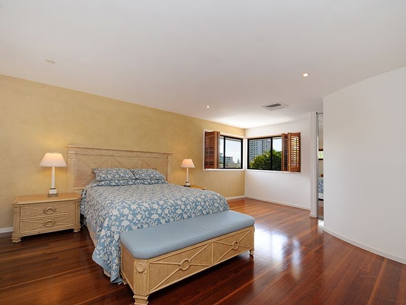 11 Atlantis Parade, Alexandra Headland QLD 4572