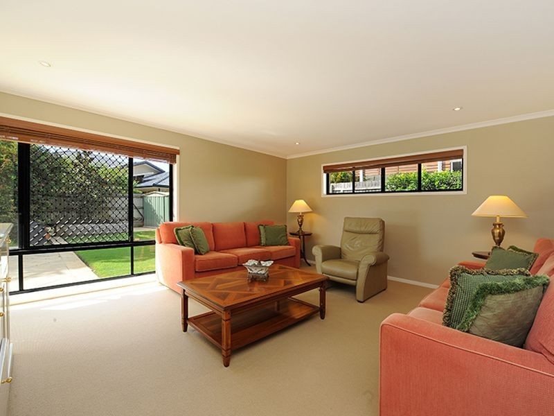 11 Atlantis Parade, Alexandra Headland QLD 4572