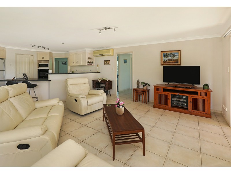 19 Currong Street, Minyama QLD 4575