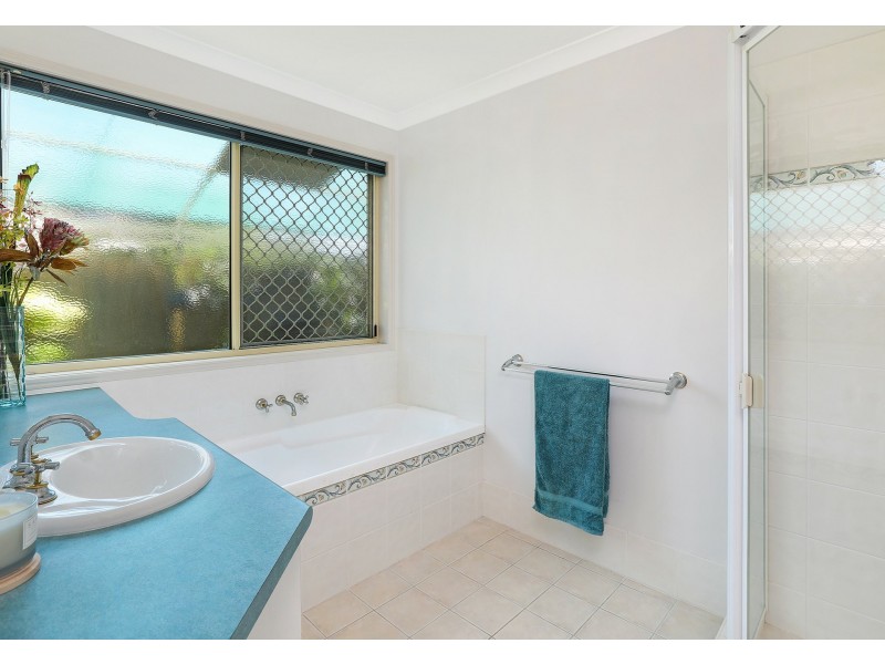 19 Currong Street, Minyama QLD 4575