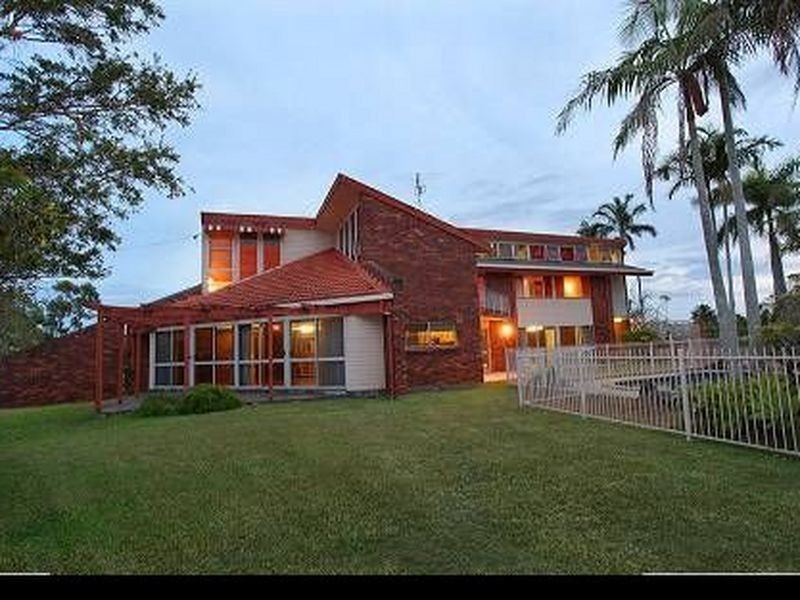 15-17 Paraka Street, Mountain Creek QLD 4557