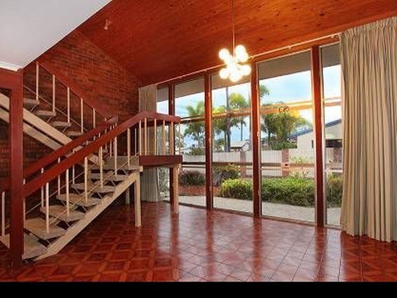 15-17 Paraka Street, Mountain Creek QLD 4557