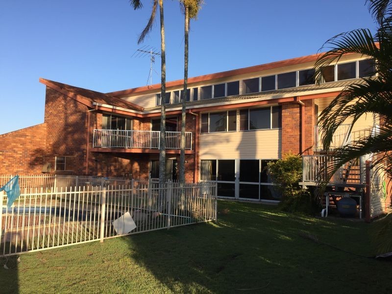 15-17 Paraka Street, Mountain Creek QLD 4557