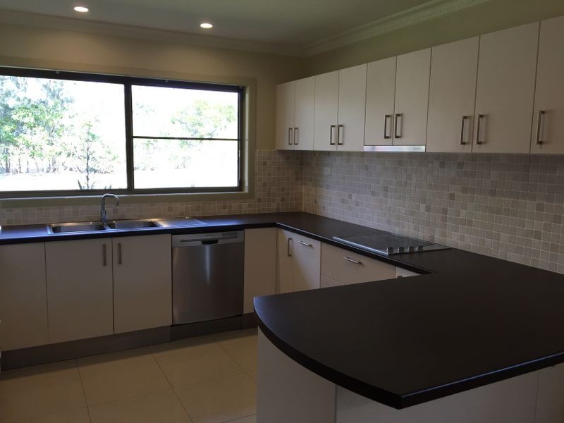 85 Cootamundra Drive, Mountain Creek QLD 4557