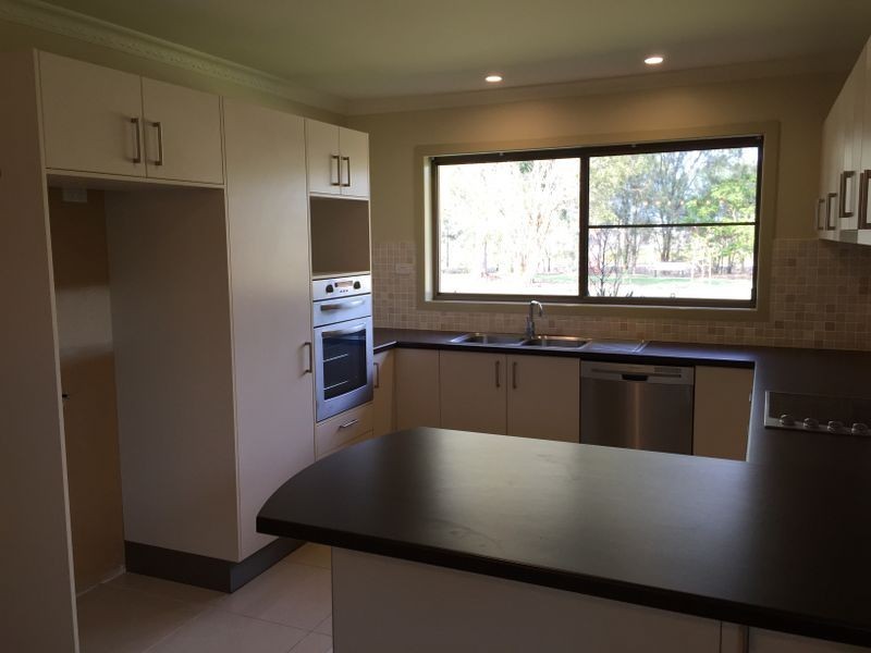 85 Cootamundra Drive, Mountain Creek QLD 4557