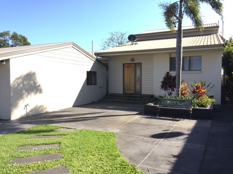 73 Cootamundra Drive, Mountain Creek QLD 4557