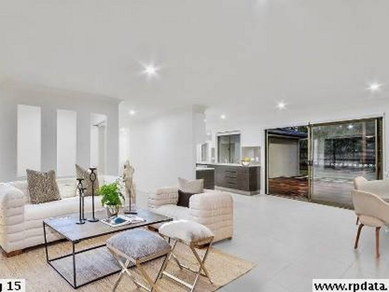 5 Candlewood Close, Mooloolaba QLD 4557