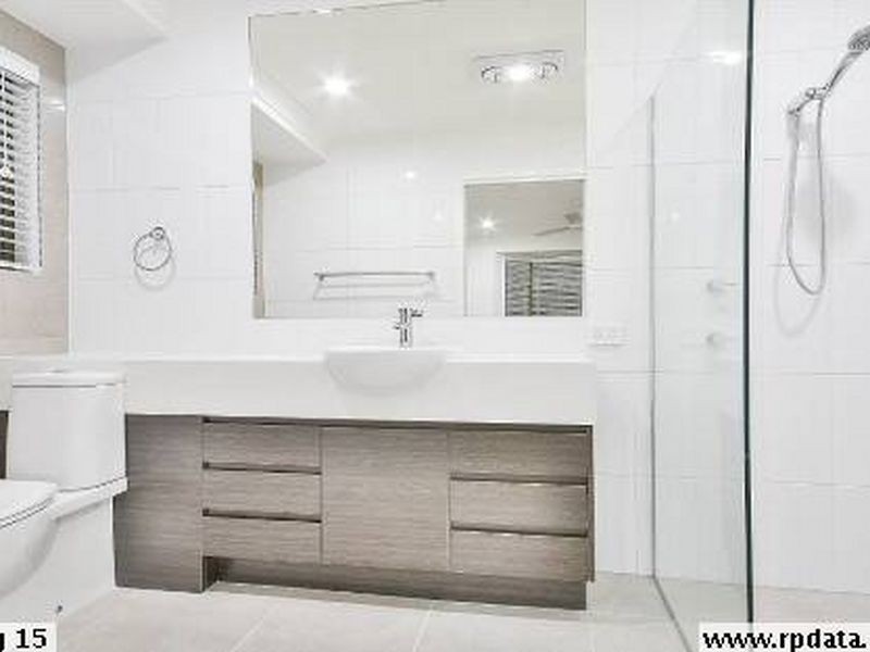 5 Candlewood Close, Mooloolaba QLD 4557