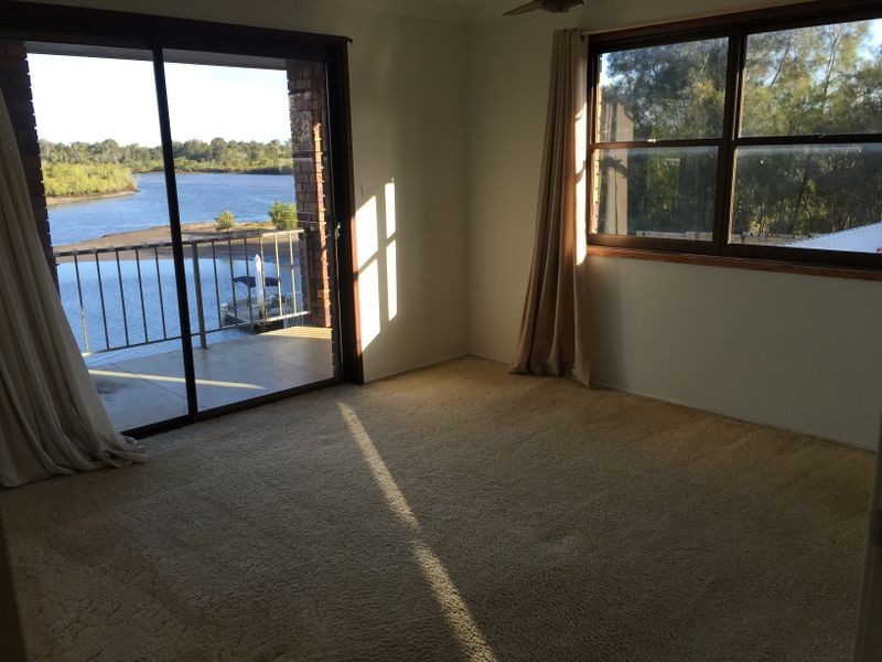 2 Imara Court, Mountain Creek QLD 4557