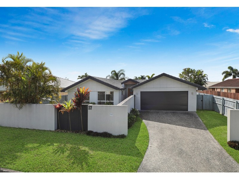 17 Currong Street, Minyama QLD 4575