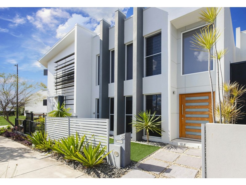 55 Mackenzie Drive, Maroochydore QLD 4558