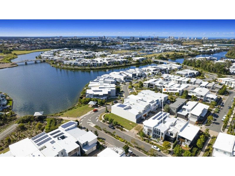 55 Mackenzie Drive, Maroochydore QLD 4558