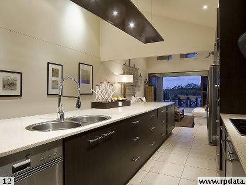 10 Ewinga Court, Mountain Creek QLD 4557