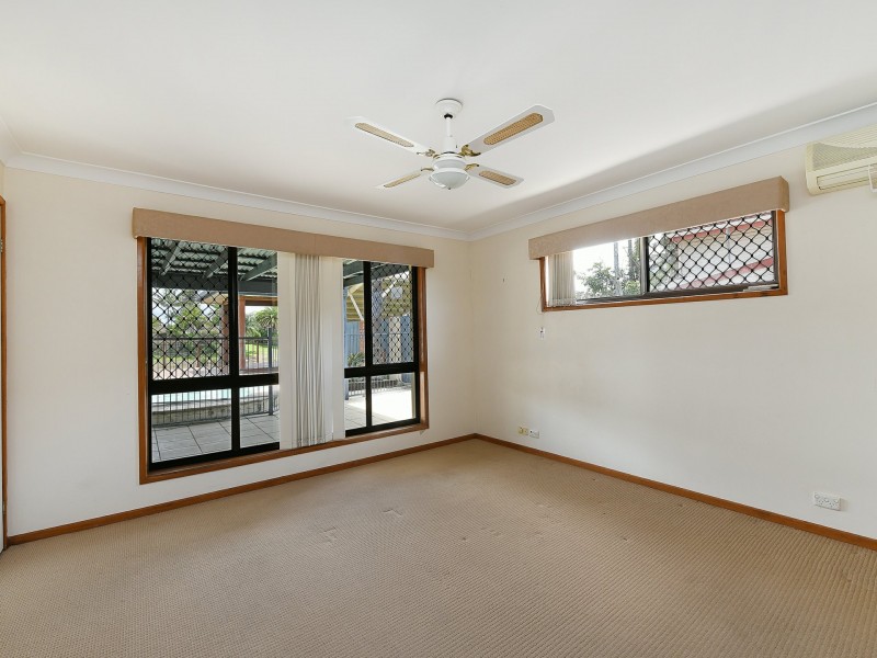 13 Paraka Court, Mountain Creek QLD 4557