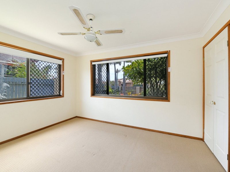 13 Paraka Court, Mountain Creek QLD 4557