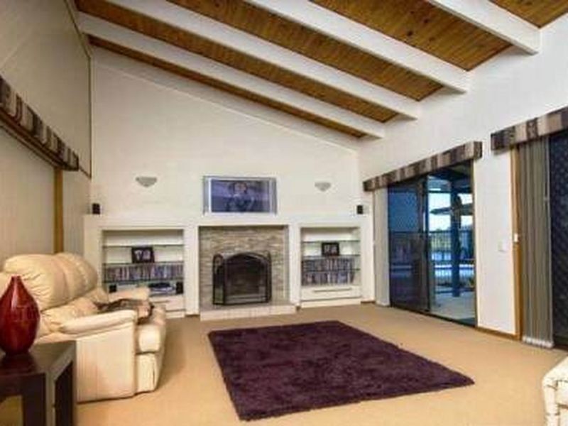 13 Paraka Court, Mountain Creek QLD 4557