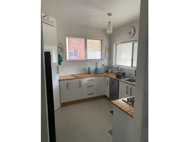 9 Toorumbee Drive, Mooloolaba QLD 4557