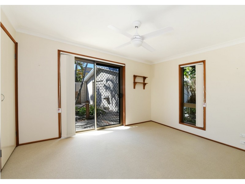 77 Cootamundra Drive, Mountain Creek QLD 4557