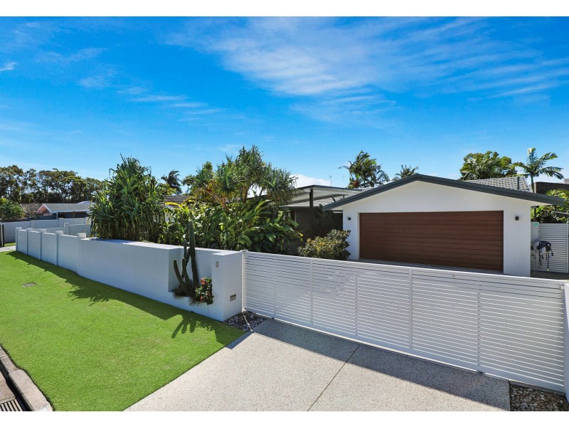 3 Balemo Street, Minyama QLD 4575