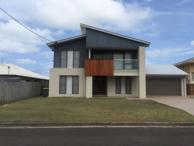 8 Paraka Court, Mountain Creek QLD 4557