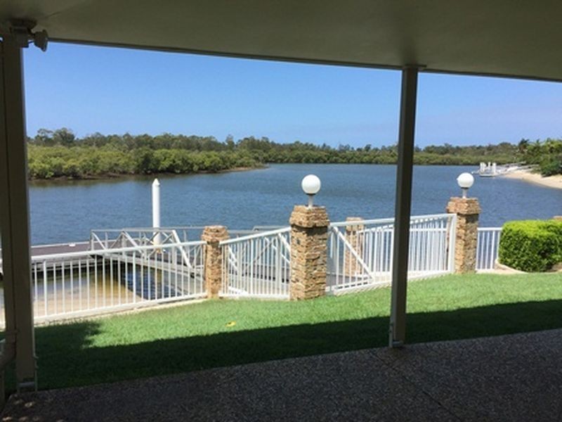 16 Paraka Court, Mountain Creek QLD 4557