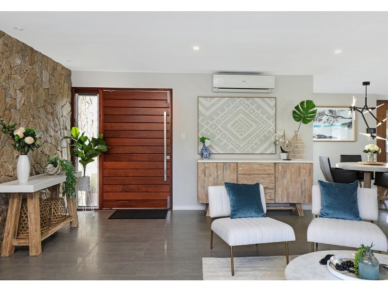 15 Richmond Place, Minyama QLD 4575