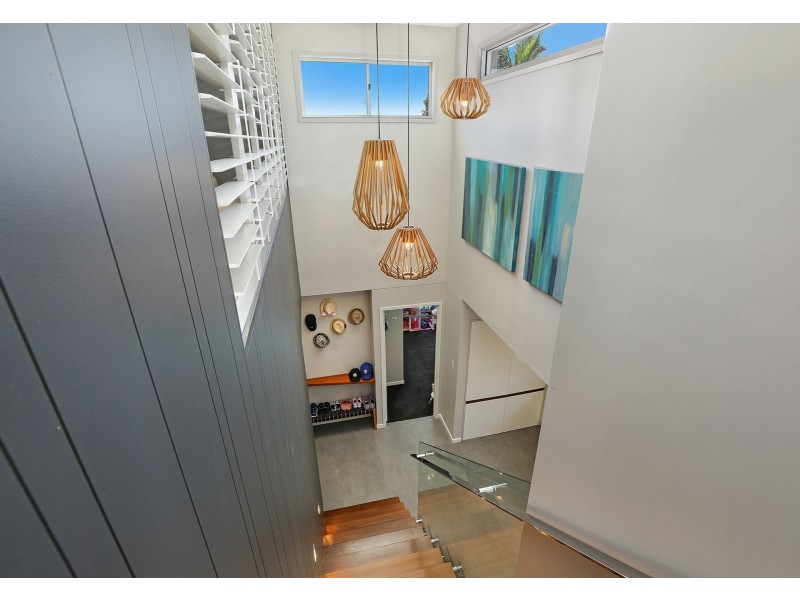 15 Richmond Place, Minyama QLD 4575