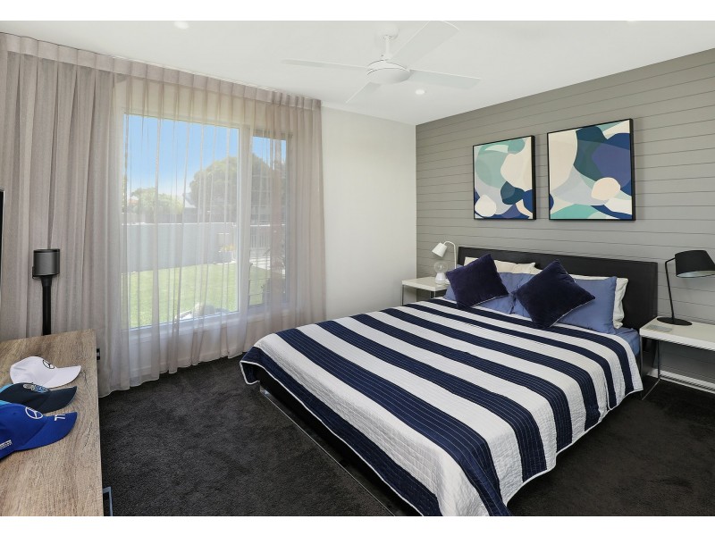 15 Richmond Place, Minyama QLD 4575