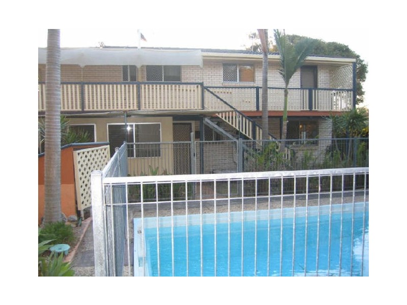 71 Oceanic Drive, Warana QLD 4575