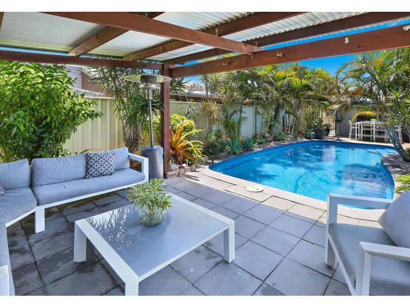 30 Currong Street, Minyama QLD 4575