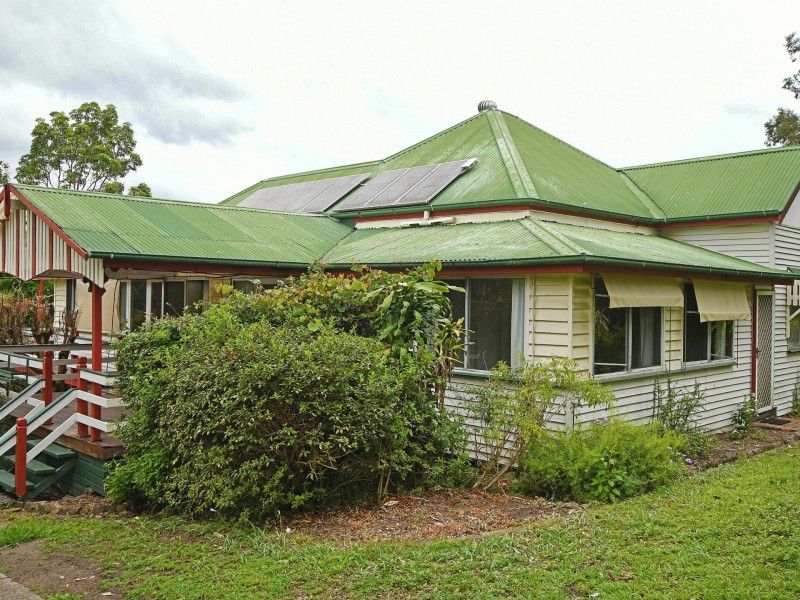 32 Stark Lane, Forest Glen QLD 4556