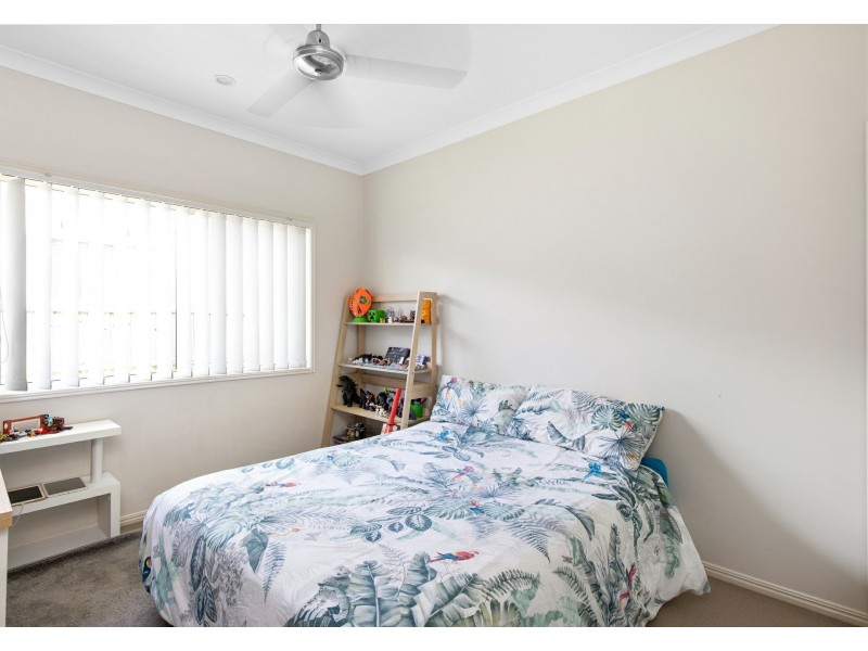 27 Northbrook Street, Caloundra West QLD 4551