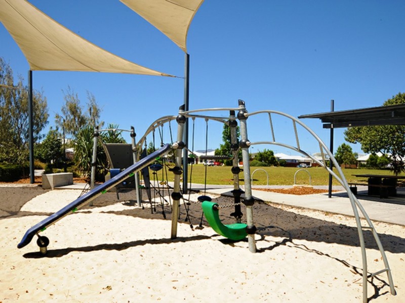 40 Tibrogargan Circuit, Mountain Creek QLD 4557