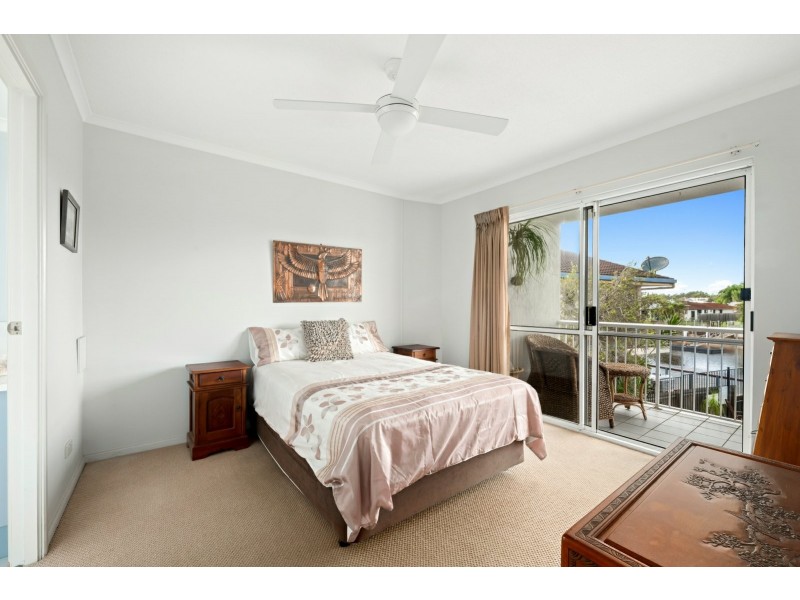 Unit 5/91 Goonawarra Drive, Mooloolaba QLD 4557