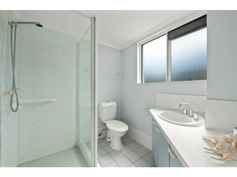 Unit 5/91 Goonawarra Drive, Mooloolaba QLD 4557