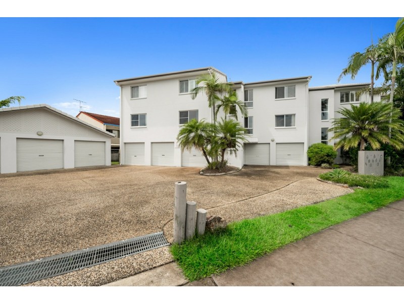 Unit 5/91 Goonawarra Drive, Mooloolaba QLD 4557