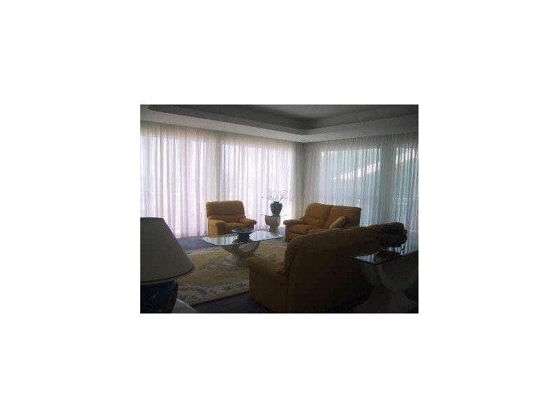 61/140 Alexandra Parade, Alexandra Headland QLD 4572