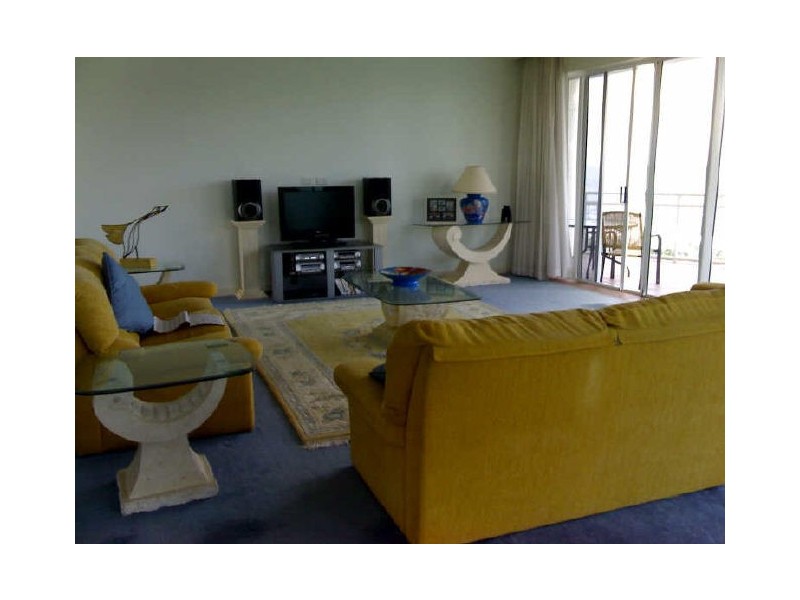 61/140 Alexandra Parade, Alexandra Headland QLD 4572