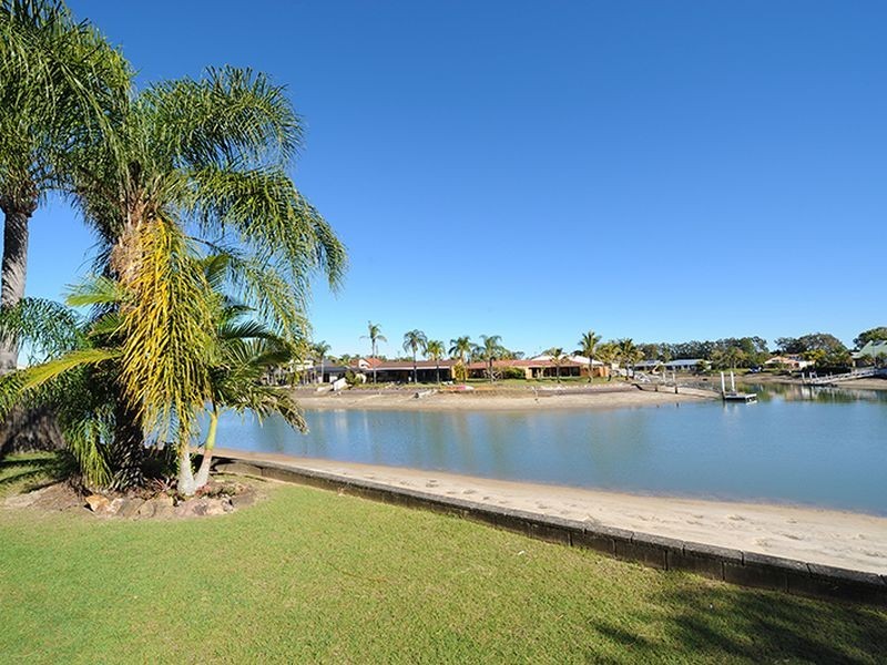 1/31 Pangarinda Place, Mooloolaba QLD 4557
