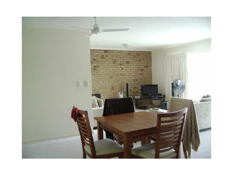 4/91 Goonawarra Drive, Mooloolaba QLD 4557