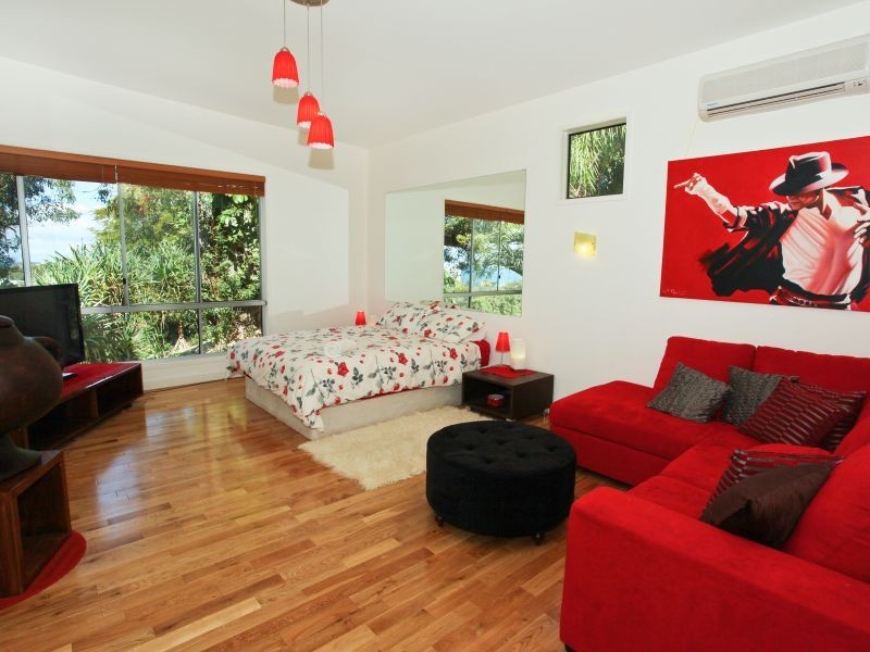 21 Yakola Parade, Alexandra Headland QLD 4572