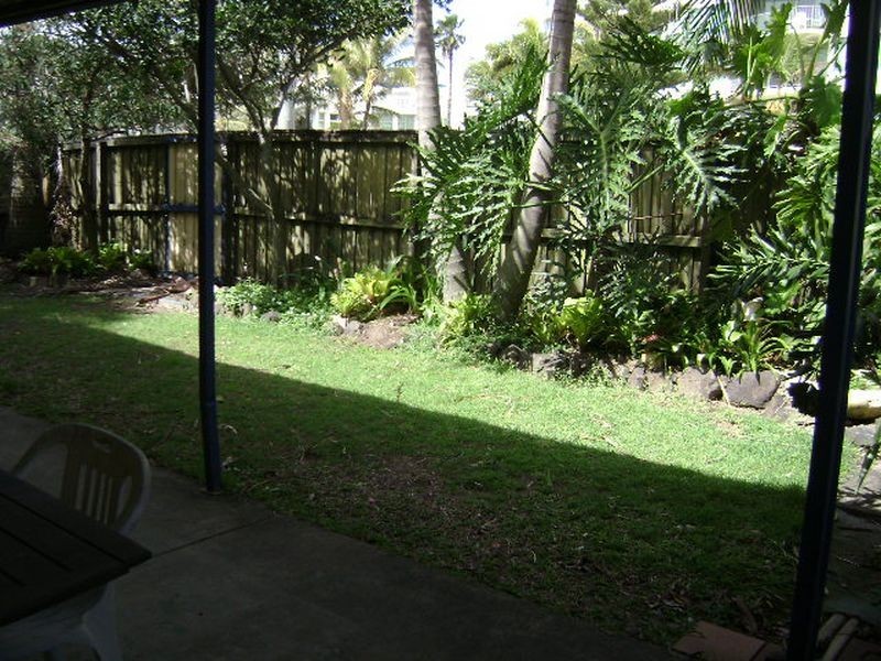 1/10 Memorial Avenue, Maroochydore QLD 4558