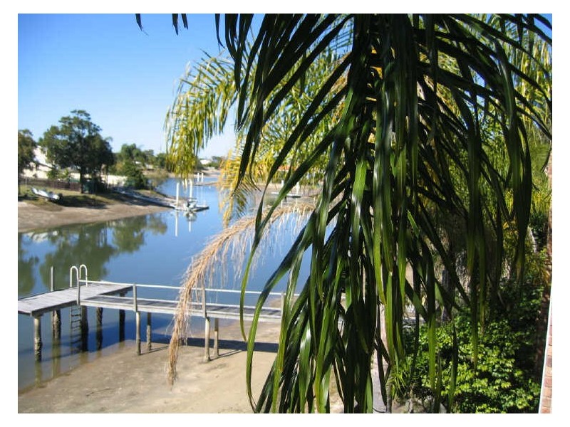 1/81 Goonawarra Drive, Mooloolaba QLD 4557