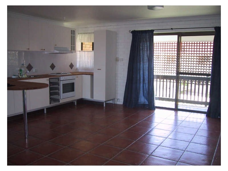 4/6 Barooga Crescent, Mooloolaba QLD 4557