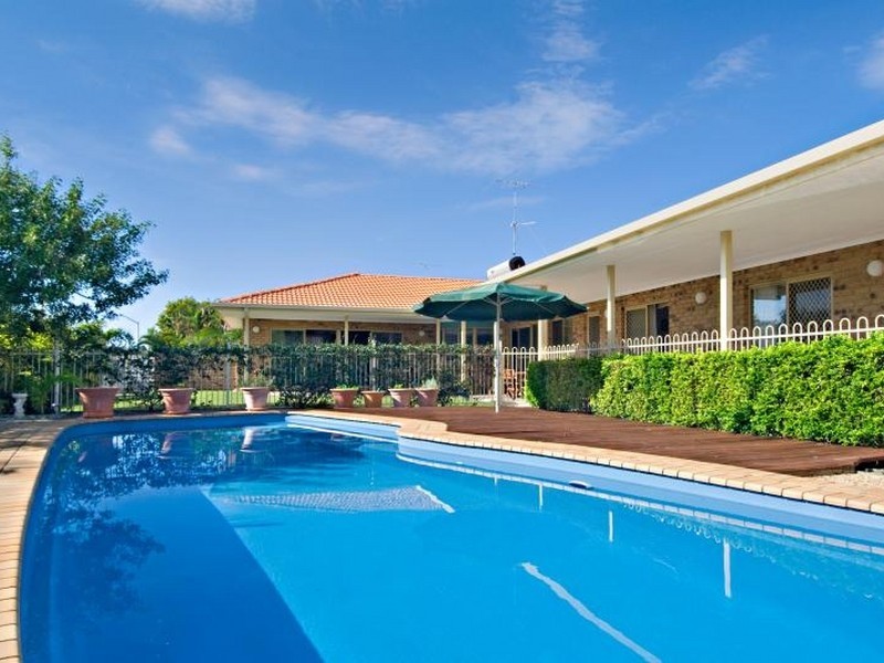 1 Churinga Street, Minyama QLD 4575