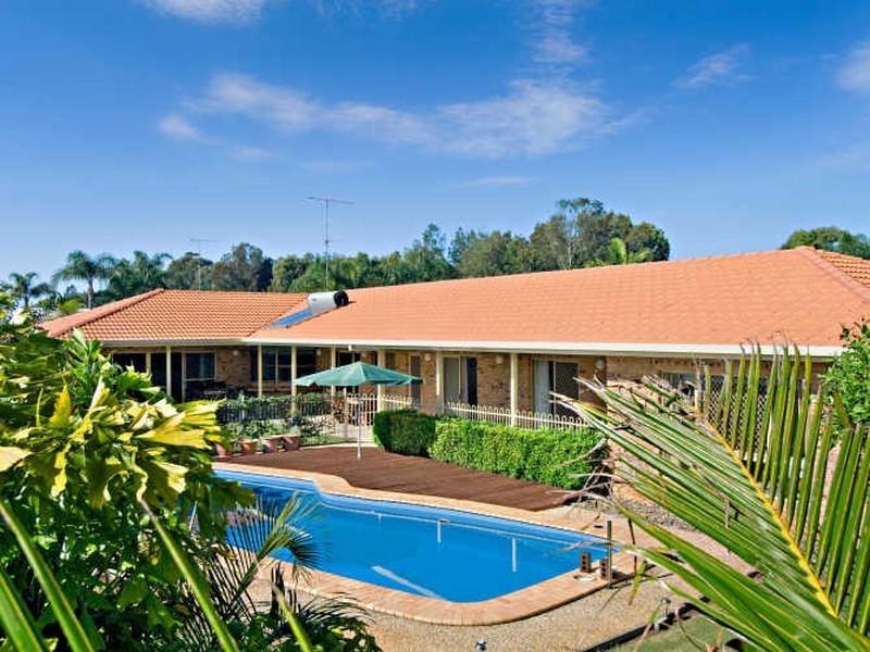 1 Churinga Street, Minyama QLD 4575
