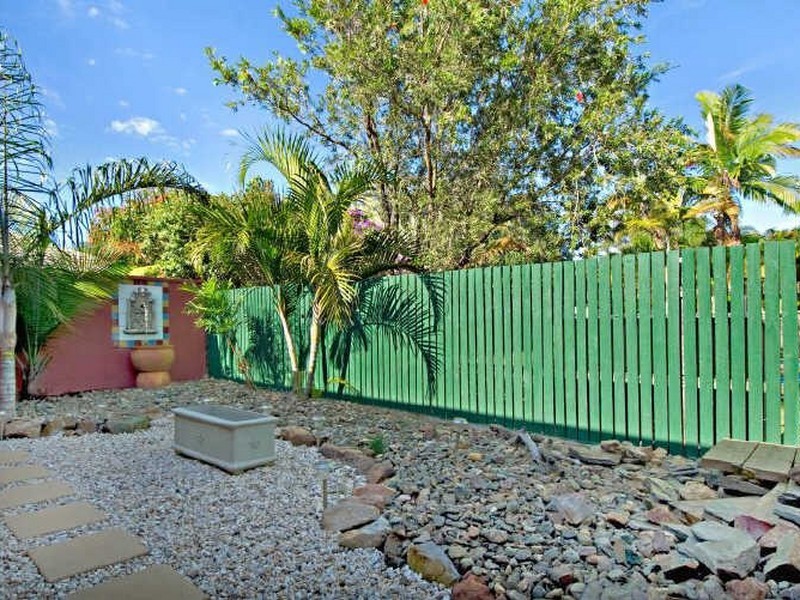 1 Churinga Street, Minyama QLD 4575